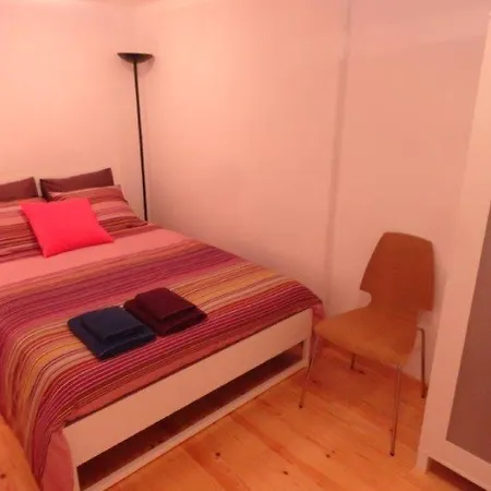 Lisbon City Centre Apartment-2
